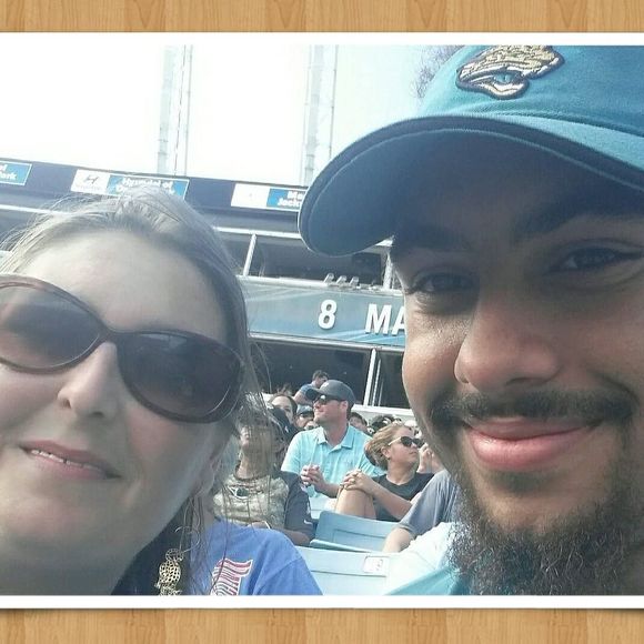 Meet your Posher, Stephanie - Picture 1 of 1